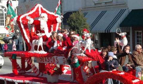 Nashville Area Christmas Parades Schedule of all Nashville area Christmas Pardes