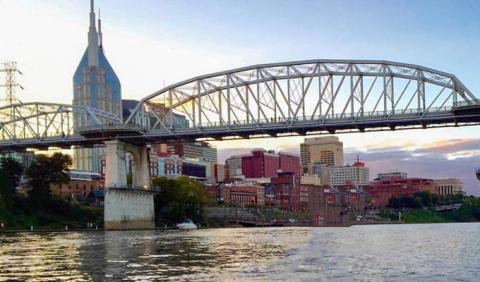 Nashville Boat Tours Sailing down the Cumberland River in Nashville Tennessee
